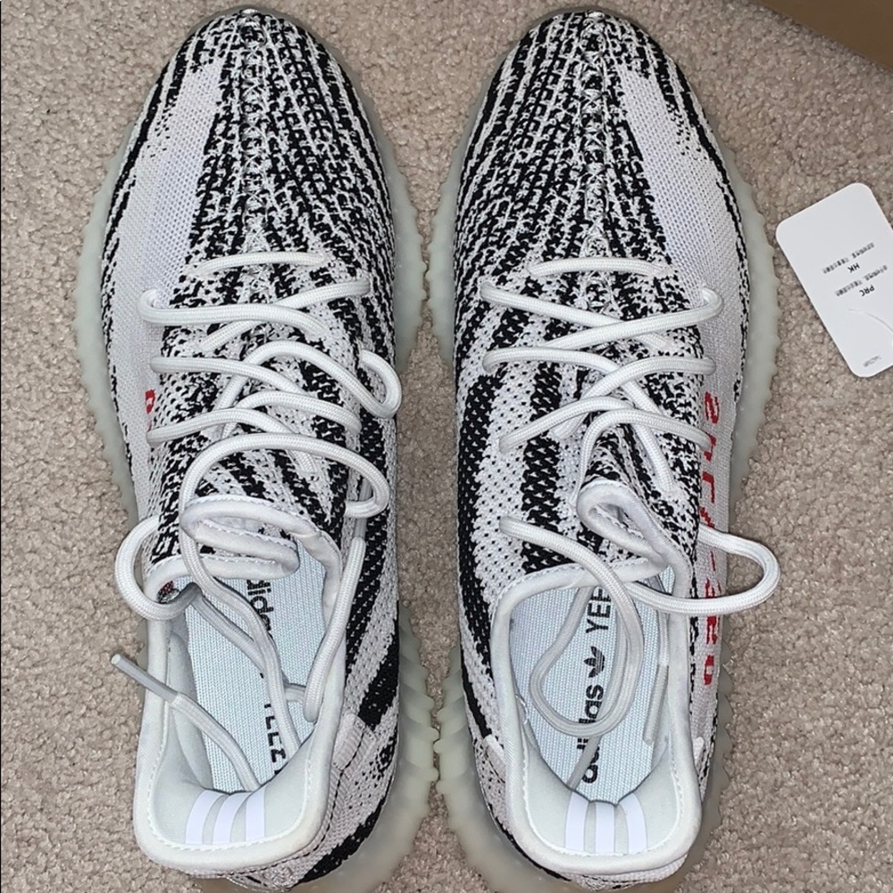 Size 10 yeezy zebras